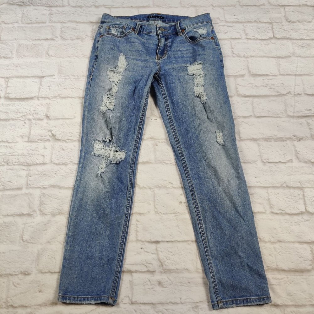 Level 99 Womens Distressed Sienna Tomboy Slim boyfriend cut Jeans Blue sz 26